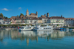 View of castle, old town and harbour, Rapperswil, Lake Zurich, St. Gallen, Switzerland, Europe