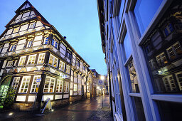 Fachwerkhäuser in der Altstadt am Abend, Hameln, Weserbergland, Niedersachsen, Deutschland, Europa