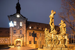 Altes Rathaus mit Kreuzigungsgruppe, Bamberg, Franken, Bayern, Deutschland, Europa, Weltkulturerbe der UNESCO