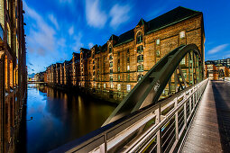 Twilight in the Speicherstadt at Sandtorkai, Hafencity, Hamburg, Germany