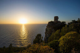 Medieval watchtower, Torre Talaia de Ses Animes, Banyalbufar, Majorca, Spain