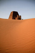 Eine der Pyramiden von Meroe, Sudan, Afrika