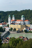 View to Passau with St. Stephen's Cathedral, Danube, Bavarian Forest, Bavaria, Germany