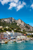 Boote im Hafen, Marina Grande, Capri, Kampanien, Italien