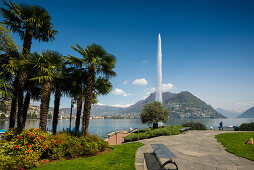 Lake shore in Paradiso, Lugano, Lake Lugano, canton of Ticino, Switzerland