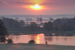 Sunrise at the river Oder, Lebus north of Frankfurt/Oder, Brandenburg, Germany