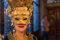 carnival, masked woman in extravagant costume, Tanja Schulz-Hess from Hamburg, Palazzo Zeno ai Frari, piano nobile, noble floor, private masked ball, Venice, Italy
