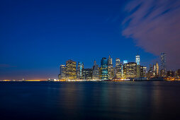 Downtown Manhattan and East River at dawn, Manhattan, New York, USA