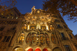 Casa Batllo, Modernisme, modernism, Art Nouveau, architect Antonio Gaudi, UNESCO world heritage, Passeig de Gracia, Eixample, Barcelona, Catalunya, Catalonia, Spain, Europe