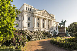 Altona town hall from 1898 on Platz der Republik in Hamburg in the evening sun,  Altona, north Germany, Germany