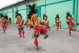 Dance and cultural performance to welcome passengers from expedition cruise ship MS Hanseatic (Hapag-Lloyd Cruises), Semarang, Java, Indonesia, Asia