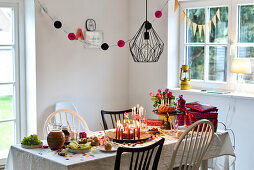 BReakfast Table of Teenage Girl Party in Hamburg, Germany