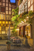 Wine tavernes Green Tree in Bacharach by the Rhine, Upper Middle Rhine Valley, Rheinland-Palatinate, Germany, Europe