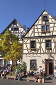 Hotel and restaurant Römerkrug in Oberwesel by the Rhine, Upper Middle Rhine Valley, Rheinland-Palatinate, Germany, Europe