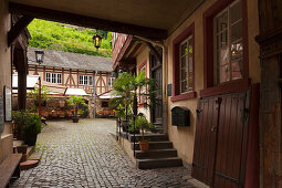 Alter Posthof, Bacharach, Rhein, Rheinland-Pfalz, Deutschland