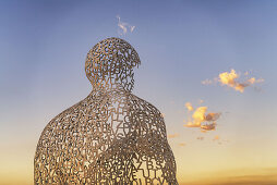 Skulptur von Jaume Plensa, Der grosse Nomade, Antibes, Côte d Azur, Frankreich (nur redaktionelle Verwendung)