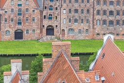 Salt storage building by the river Trave in old town, Hanseatic City Luebeck, Schleswig-Holstein, Northern Germany, Germany, Europe