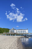 Seebrücke im Ostseebad Sellin, Insel Rügen, Ostseeküste, Vorpommern, Mecklenburg-Vorpommern, Norddeutschland, Deutschland, Europa