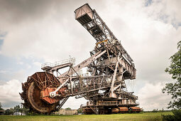 Schaufelradbagger ''Big Wheel'', Ferropolis - Stadt aus Eisen, Dessau, Sachsen-Anhalt, ehemaliger Tagebau Golpa-Nord, Europäische Route der Industriekultur