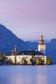 Seeschloss Ort im Traunsee in Gmunden, Salzkammergut, Österreich, Europa