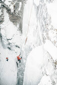 Eiskletterer im Kootenay Nationalpark, marble canyon, British Columbia, Kanada, Nordamerika