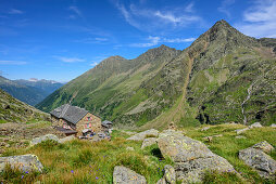 Hut Nuernberger Huette with Innere Wetterspitze, hut Nuernberger Huette, Stubai Alps, Tyrol, Austria