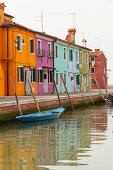 coloured houses, canal with boat, Burano, island near Venezia, Venice, UNESCO World Heritage Site, Veneto, Italy, Europe