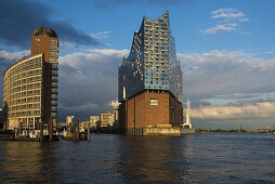 Elbphilharmonie, Elbe Philharmonic Hall, concert hall, architects Herzog & De Meuron, Hafencity, Hamburg, Germany