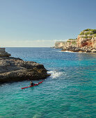 kayakers, Cala s'Almunia, Santanyi, Mallorca, Balearic Islands, Spain