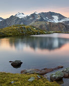 Mutterberger See, Wilder Freiger, Zuckerhütl, Stubaier Alpen, Tirol, Österreich