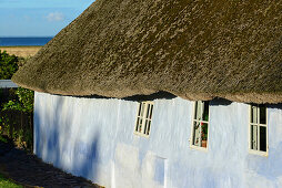 Pfarrwitwenhaus in Gross Zwicker, Moenchgut, Rügen, Baltic Sea Coast, Mecklenburg-Western Pomerania, Germany