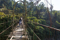 Hängebrücke in Arunachal Pradesh, Indien, Asien
