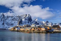 Fisherman´s cabins and harbour of Hamnoy, Hamnoy, Lofoten, Nordland, Norway