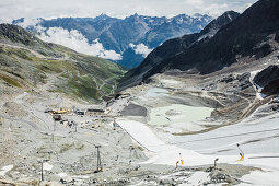 Skigebiet von Sölden im Sommer,E5, Alpenüberquerung, 5. Etappe,Braunschweiger Hütte, Ötztal, Rettenbachferner, Tiefenbachferner,   Österreich, Panoramaweg nach Vent