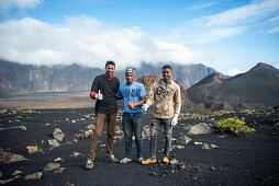 Landwirtschaft in den Lavafeldern der Insel Fogo, Nähe Dorf Cha im Nationalpark Fogo, Kap Verde