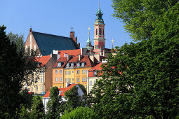 Blick auf die Altstadt Kirche der Jesuiten, das Heiligtum Unserer Lieben Frau, Warschau, Polen, Europa