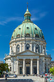 Frederiks Kirche (Frederiks Kirke), im Volksmund Marmorkirken, für ihre Rokoko-Architektur bekannt, Kopenhagen, Dänemark