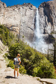 Upper Falls der Yosemite Falls, Yosemite National Park, Yosemite Falls Trail, Kalifornien, USA