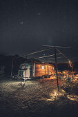 Caravan under a starry sky in Joshua Tree National Park, Joshua Tree, Los Angeles, California, USA, North America