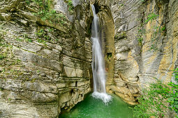 Cascata di Salinello waterfall, Sibillini Mountains, Monti Sibillini, Monti Sibillini National Park, Parco nazionale dei Monti Sibillini, Apennines, Marche, Italy