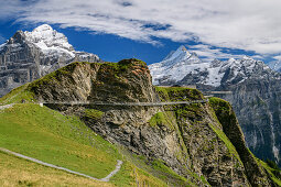 Cliff Walk with a view of Wetterhorn and Schreckhorn, Tissot Cliff Walk at First, Grindelwald, Bernese Oberland, UNESCO World Natural Heritage Swiss Alps Jungfrau-Aletsch, Bernese Alps, Bern, Switzerland