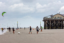 Kitesurfer, Nordstrand, St. Peter-Ording, Schleswig-Holstein, Germany