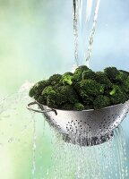 Washing broccoli in strainer