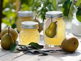 Pear jelly and fresh pears