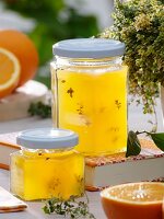Orange jelly with lemon thyme