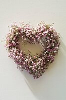 Heart-shaped wreath of pink baby's breath (overhead view)