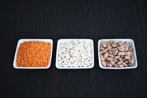 Red lentils, white beans and runner beans