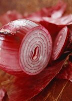 Sliced red onions