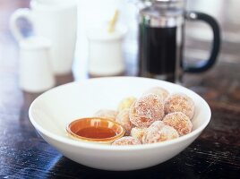 Doughnut balls