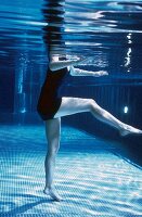 Wassergymnastik : auf der Stelle laufen, Aqua-Jogging